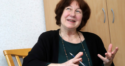 Sandra Sebre.