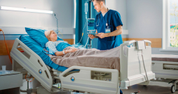 Svarīgi, lai ārsts nosūtījuma veidlapā norādītu diagnozi un pacienta grupu, bet pacients, veicot pierakstu, neaizmirstu tos minēt.