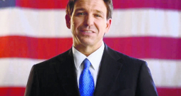 Floridas gubernators Rons Desantiss paziņo par kandidēšanu uz ASV prezidenta amatu. Domājams, ka viņš būs bijušā prezidenta Donalda Trampa nopietnākais konkurents cīņā par Republikāņu partijas nomināciju.