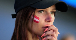 Pasaules hokeja čempionāta pusfināla spēle starp Latvijas un Kanādas valstsvienībām ''Nokia arēnā'' Tamperē. Pasaules hokeja čempionāta pusfināla spēle starp Latvijas un Kanādas valstsvienībām ''Nokia arēnā'' Tamperē.