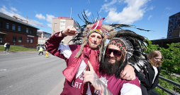 Latvijas hokeja fani pieskandināja Tamperi.