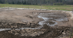 Kūtsmēslu krātuve.