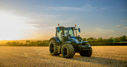 'New Holland T7 Methane Power LNG' traktors. 