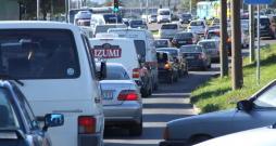 Automašīnu sastrēgums Rīgā. Ilustratīvs attēls.