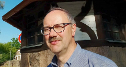 Vilnis Špats: "Lai lauku teritorijās saglabātos apdzīvotība, atbalstu ideju par divu līmeņu pašvaldībām."