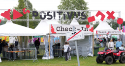 Ieeja festivāla "Positivus" teritorijā Lucavsalā.
