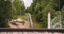 Latvijas un Baltkrievijas pierobeža. Robežžoga izbūve. Latvijas un Baltkrievijas pierobeža. Robežžoga izbūve.