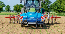 'Lemken SprayHub' agregāts precīzai mēslošanai.