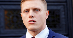 Nacionālās apvienības “Visu Latvijai!” – “Tēvzemei un Brīvībai/LNNK” priekšsēdētāja vietnieks, Saeimas deputāts Jānis Dombrava.