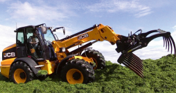 'JCB TM320' iekrāvējs. 