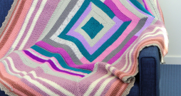 Sedziņa tunēziskajā tamborējumā.