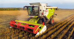 'Claas Evion 450' kombains. 