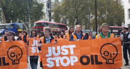 Protestētāji no grupas "Just Stop Oil".