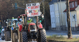 Vācijā zemnieki sāk protestu.