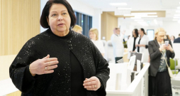 Rīgas Austrumu klīniskās universitātes slimnīcas (RAKUS) Ķīmijterapijas un hematoloģijas klīnikas vadītāja Sandra Lejniece.