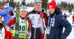 Kaspars Sakniņš (no labās) cer, ka uz mačiem Ziemeļamerikā varēs doties arī Renārs Birkentāls un Sanita Buliņa. No nepieciešamajiem 60 tūkstošiem pagaidām gan saziedota vien maza daļiņa.