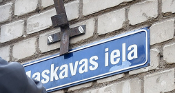 Gala lēmums par ielu nosaukumu maiņu jāpieņem Rīgas domē.