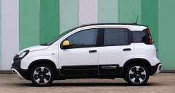 Mazulis "Fiat Panda" paliek uz konveijera vismaz līdz 2027. gadam.