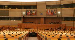 Eiroparlamenta zāle. Brisele.