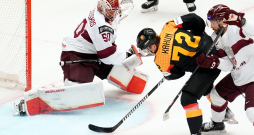 Pasaules hokeja čempionāta spēle starp Latvijas un Vācijas valstsvienībām ''Ostravar arēnā'' Ostravā.