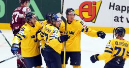 Pasaules hokeja čempionāta spēle starp Latvijas un Zviedrijas valstsvienībām ''Ostravar arēnā'' Ostravā.