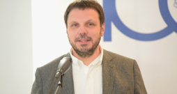 Jānis Ikstens. Jānis Ikstens.