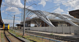 No "Rail Baltica" ieviešanā iesaistīto institūciju atbildēm Valsts kontrolei nav tapis skaidrs, vai izmaiņas projekta Latvijas posma apjomā pirms to īstenošanas ir pienācīgi izvērtētas, ņemot vērā sadārdzinājumu, pieejamos resursus un izmaiņu lietderību.
