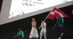 Vieglatlēte Gunta Vaičule un Latvijas BMX frīstaila braucējs Ernests Zēbolds piedalās 2024. gada vasaras olimpisko spēļu noslēguma ceremonijā Parīzē.