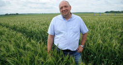 Saimniecības "Eriņi" īpašnieks un vadītājs Andris Grantiņš. 