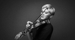 Vineta Sareika.