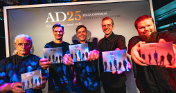 Grupa "Autobuss debesīs" prezentē jauno CD.