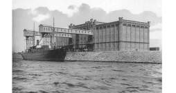 Rīgas elevators 20. gs. sākumā.