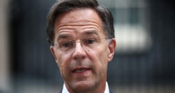 NATO ģenerālsekretārs Marks Rite. NATO ģenerālsekretārs Marks Rite.