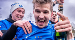 Elvis Stuglis – astoņi Latvijas čempionu tituli ar trim dažādiem klubiem.