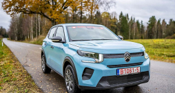 Ļoti nopietns konkurents pašlaik Latvijā visvairāk pirktajam Ķīnā ražotajam "GWM Ora" varētu būt šis "Citroen e-C3". Marka dzimusi Francijā, šis modelis arī ražots tiek Eiropā.