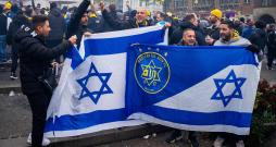 Telavivas "Maccabi" atbalstītāji Amsterdamā. 