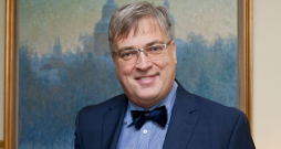 Arno Jundze.