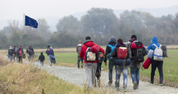 Cilvēki joprojām neapzinās situācijas nopietnību, ko var radīt liela migrantu plūsma.