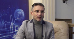 Finanšu ministrijas Komunikācijas departamenta direktors Aleksis Jarockis.