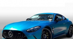Tiek izmēģināts principā jauna tipa auto: "Mercedes" testē spēkratu, kas pārvietojas ar virsbūves krāsojuma akumulētu saules enerģiju.
