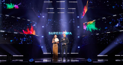 "Supernova".