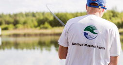 Sezona ar "method feeder".