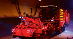 'Grimme Varitron 270' kombains. 