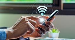 Izmantojot publisko Wi-Fi, eksistē noteikti drošības riski.