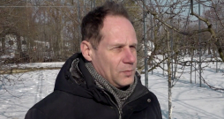 Dārzkopības institūta vadošais pētnieks Edgars Rubauskis.