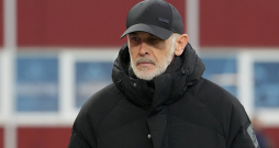 Paolo Nikolato pie izlases stūres ir otro gadu, pērn UEFA Nāciju līgas C divīzijā grupā pēdējā, ceturtā vieta. Pasaules kausa kvalifikācijā Latvijai kompānijā būs Andora, Anglija, Serbija un Albānija.