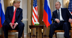 ASV prezidents Donalds Tramps un Krievijas vadonis Vladimirs Putins.