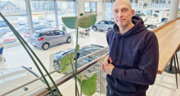 Māris Zoltners ikdienā ir Auto Bassadone Korporatīvo klientu nodaļas vadītājs.