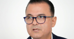 Hosams Abu Meri: "Es nevaru izslēgt, ka ir ārsti, kas, novilcinot ārstēšanu, pacientiem liek saprast, ka vajadzētu kaut ko samaksāt. Cīnīties pret to palīdzēs absolūta ārstu sniegto veselības aprūpes pakalpojumu digitalizācija."