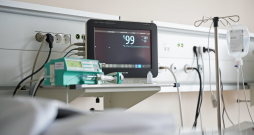 Dzemdību nams. Ilustratīvs foto. 